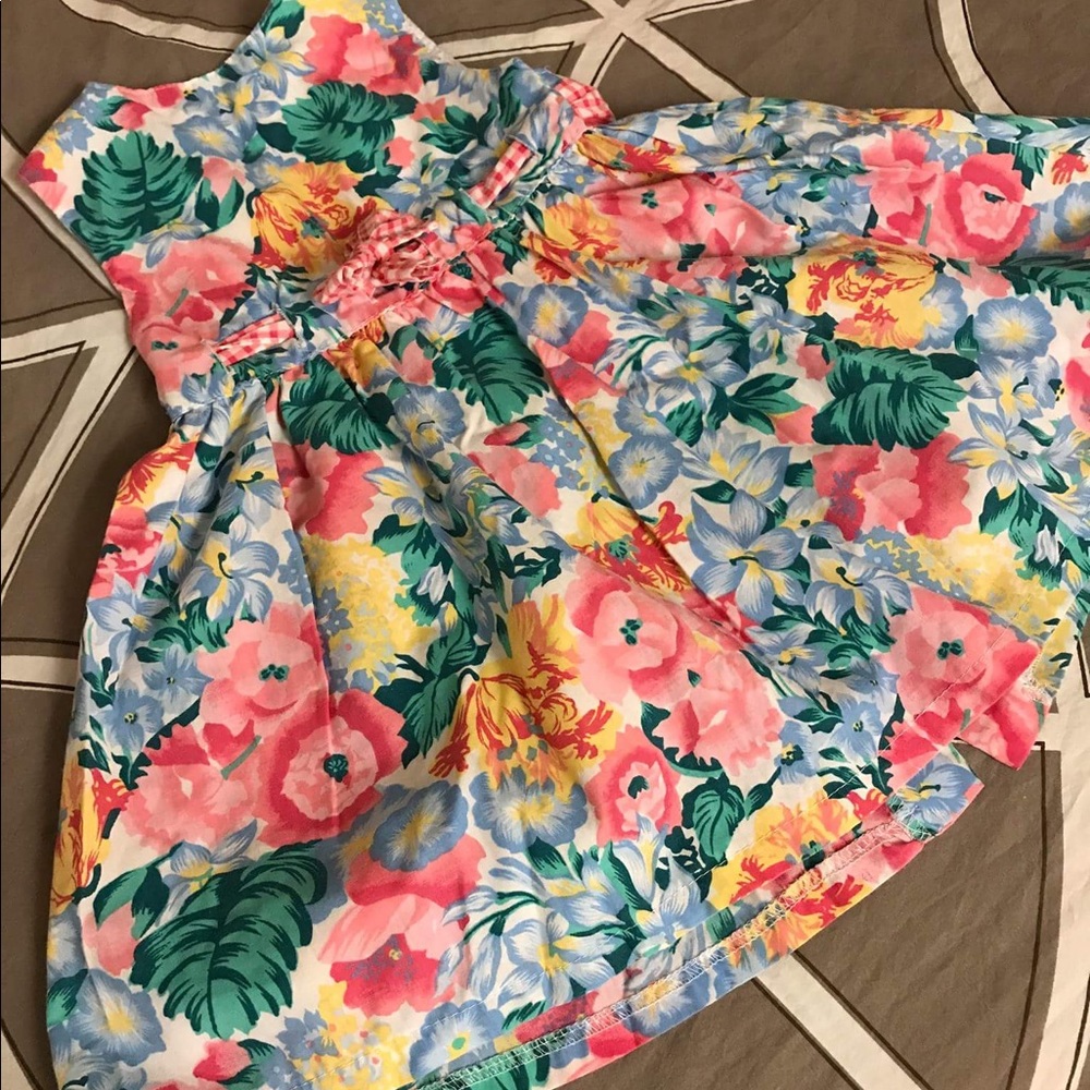 Retro girls dress